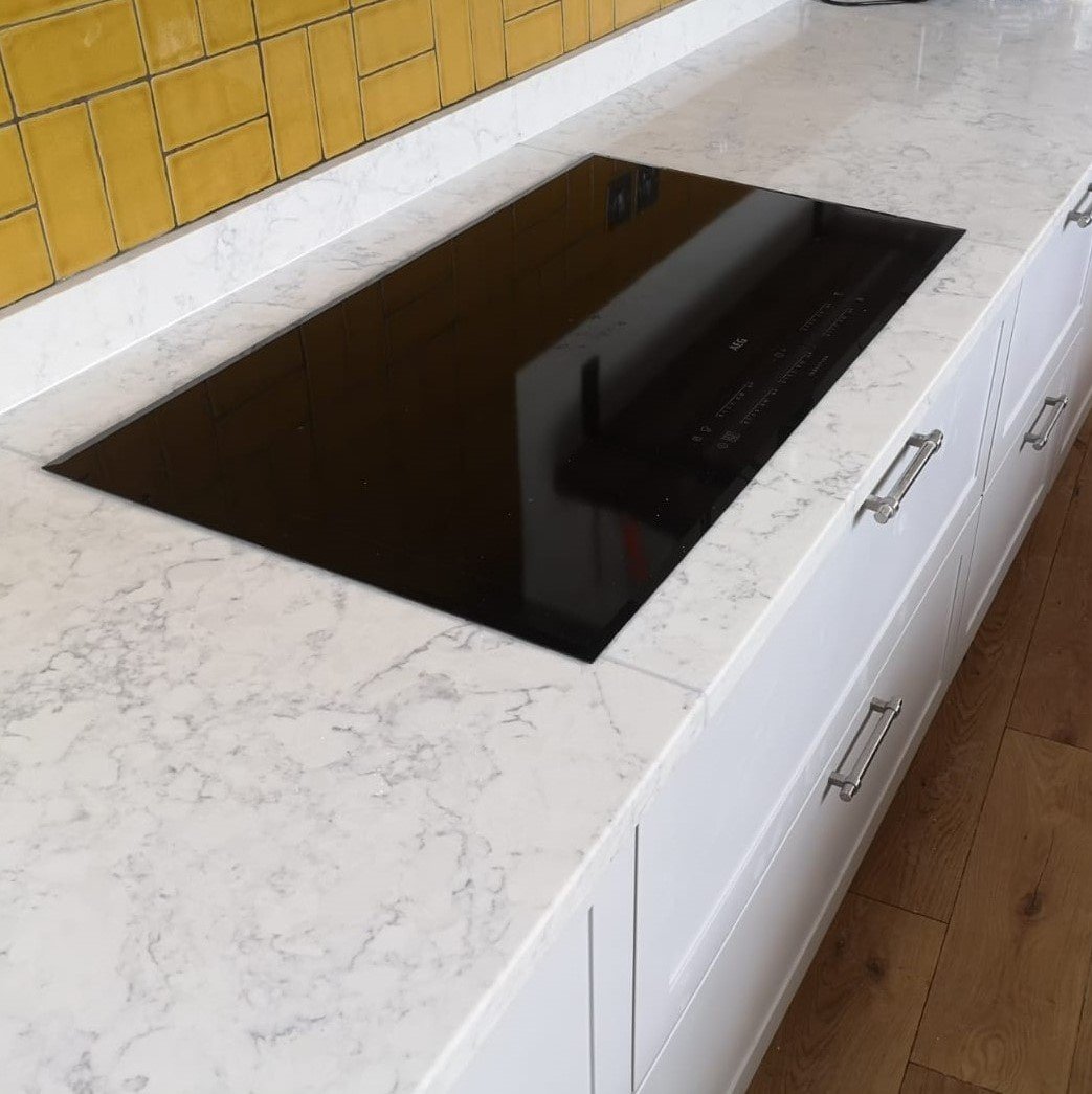 Unistone Valley White composiet keukenblad (velluto) Composiet